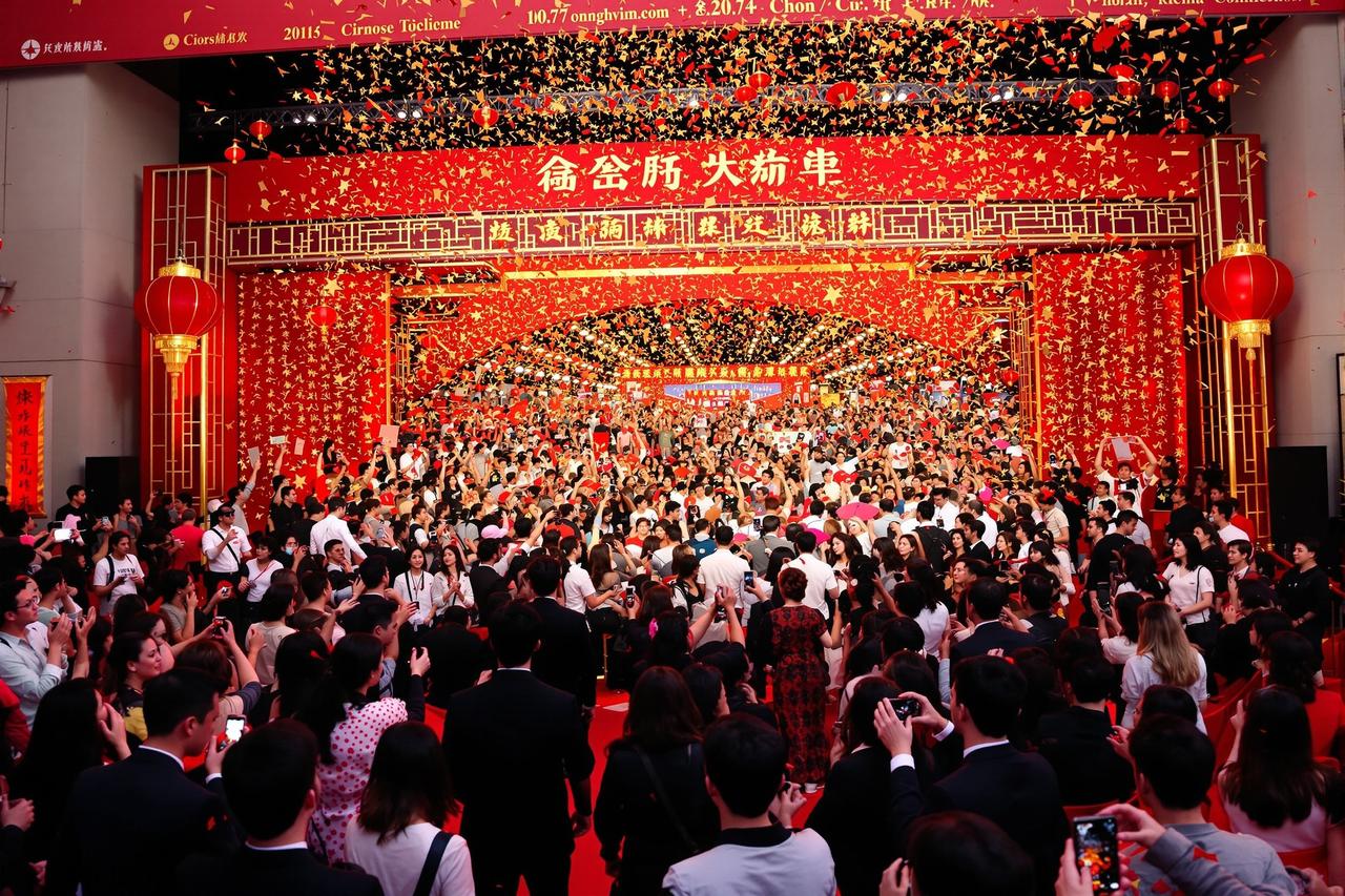 在线观看91《星辰大海》票房突破30亿，创华语科幻新纪录